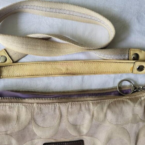 Coach Poppy Signature Hobo Bag - Picture 8 of 9